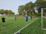 Training ST S.K.N.W.K./D.Z.C. '09 JO14-1 van dinsdag 29 augustus 2023 (10/57)